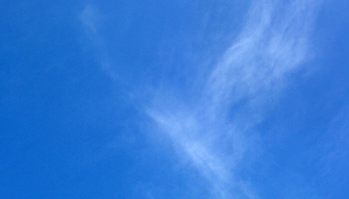 Ein Engel am Himmel sichtbar