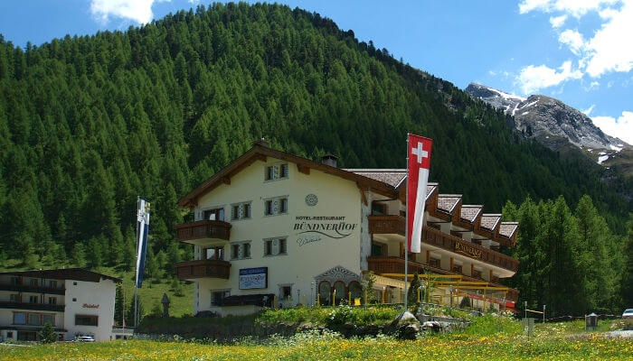 Country Wellnesshotel Bündnerhof